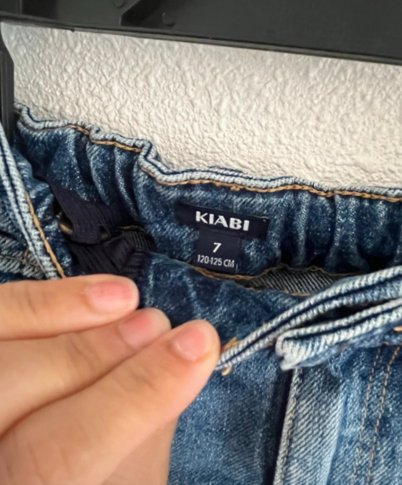 Distressed style denim shorts size 7 years – photo 3